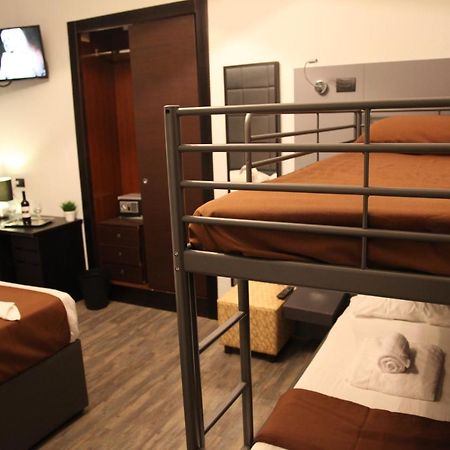 Dolce Vita Rooms & Breakfast Neapel Exteriör bild