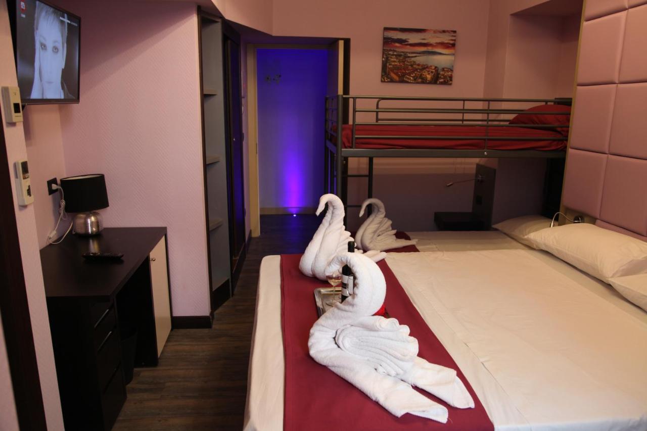 Dolce Vita Rooms & Breakfast Neapel Exteriör bild