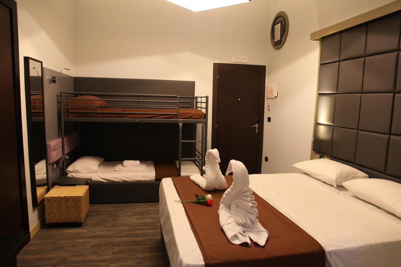 Dolce Vita Rooms & Breakfast Neapel Exteriör bild