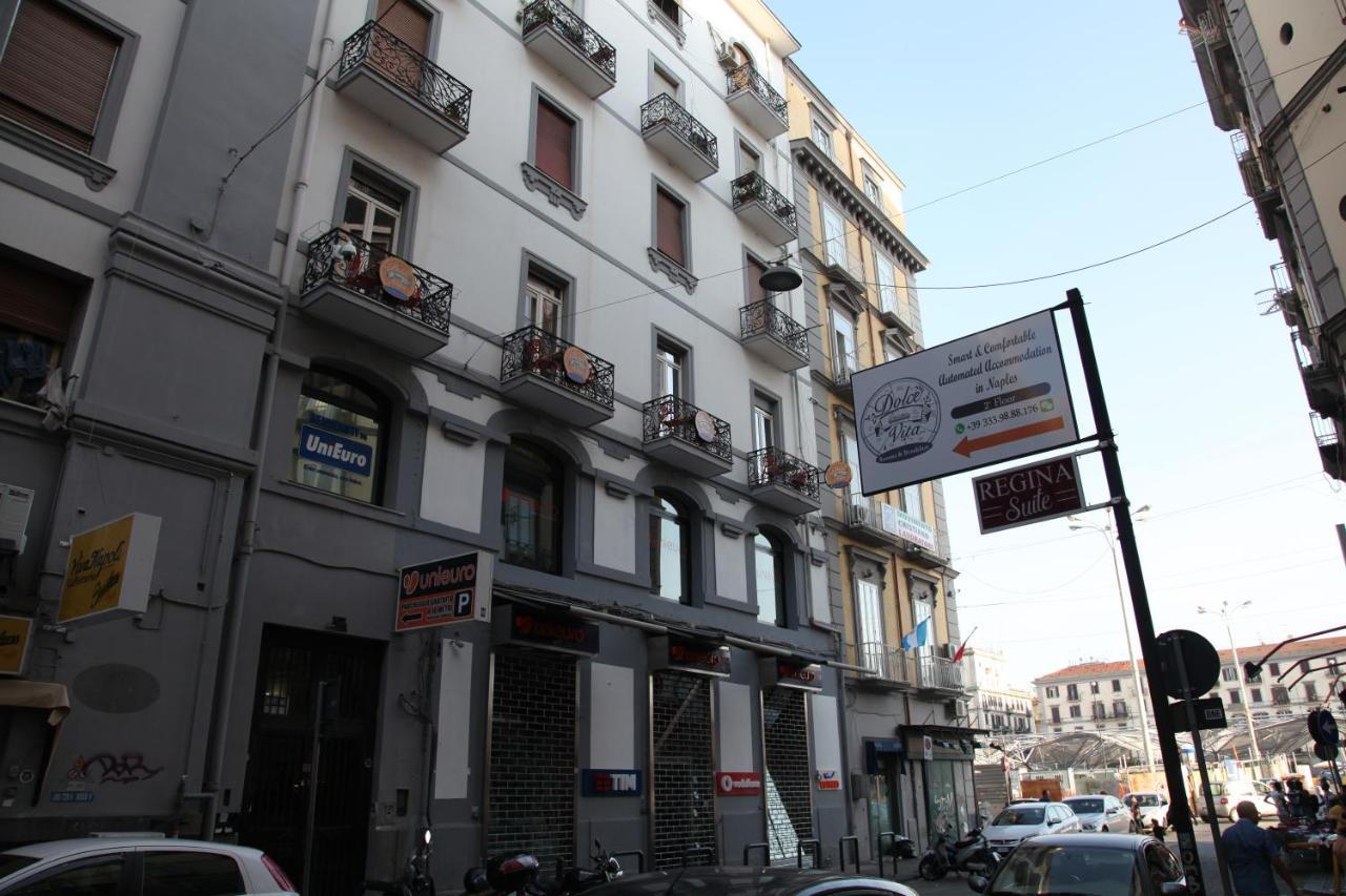 Dolce Vita Rooms & Breakfast Neapel Exteriör bild