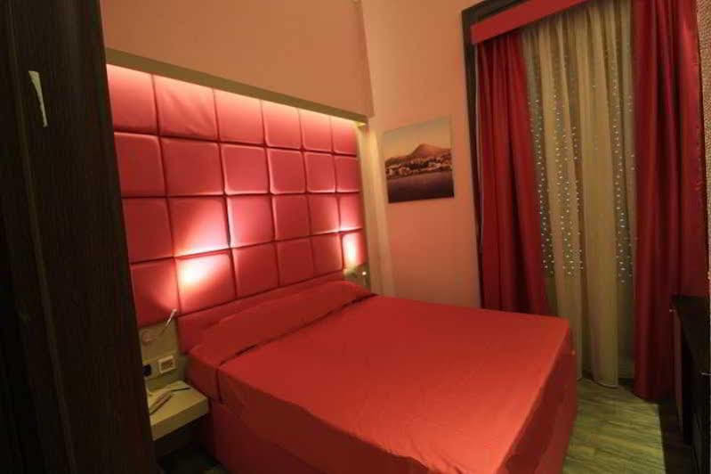 Dolce Vita Rooms & Breakfast Neapel Exteriör bild